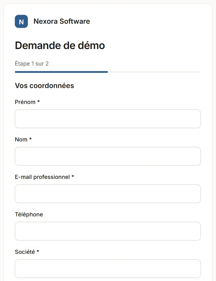 Un formulaire de demande de démo uggo, aux couleurs de l'entreprise, une question par étape